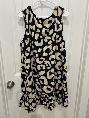Sleeveless Black and Cream Animal Print Swing Dress